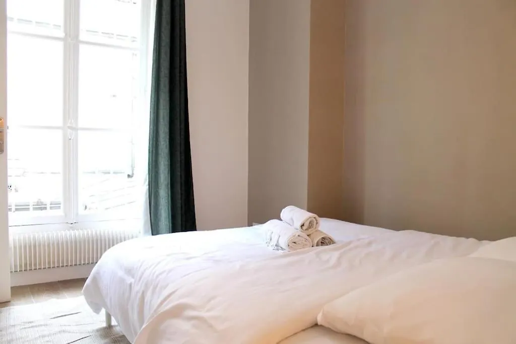 Le Parisien Gares De L'Est Et Du Nord Apartment France